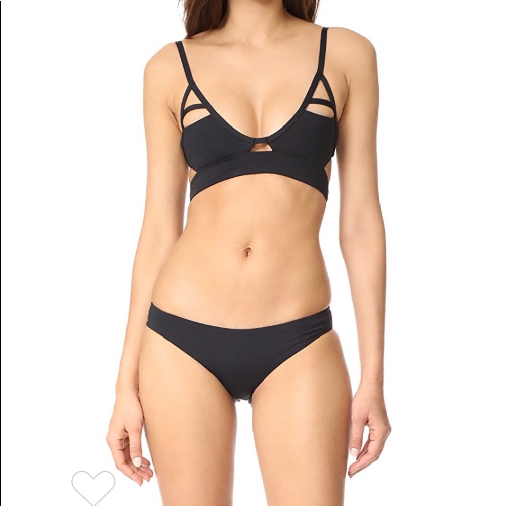 black tavik swim top